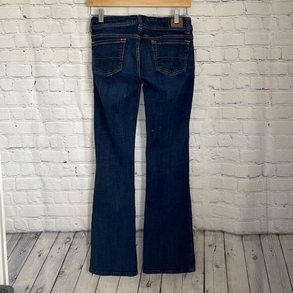 American Eagle Women’s Original Boot Dark Wash Jeans size 2 - Picture 6 of 9
